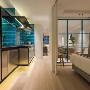 https://chayofa-suites.adeje-hotels.com